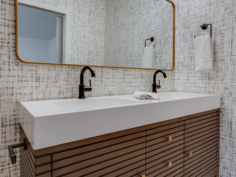 102 Villa View Ct — Photo 33