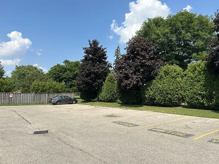 295 Home St — Photo 14