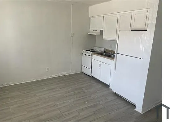 1 bed, 400 sqft, $1,450 — Photo 2