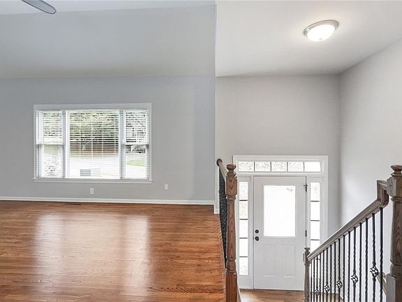 4th image of 4026 Bent Willow Ln