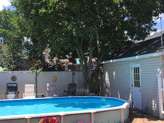5th image of 58 Ebony St