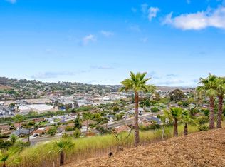 1306 Avocado Rd, Oceanside, CA 92054