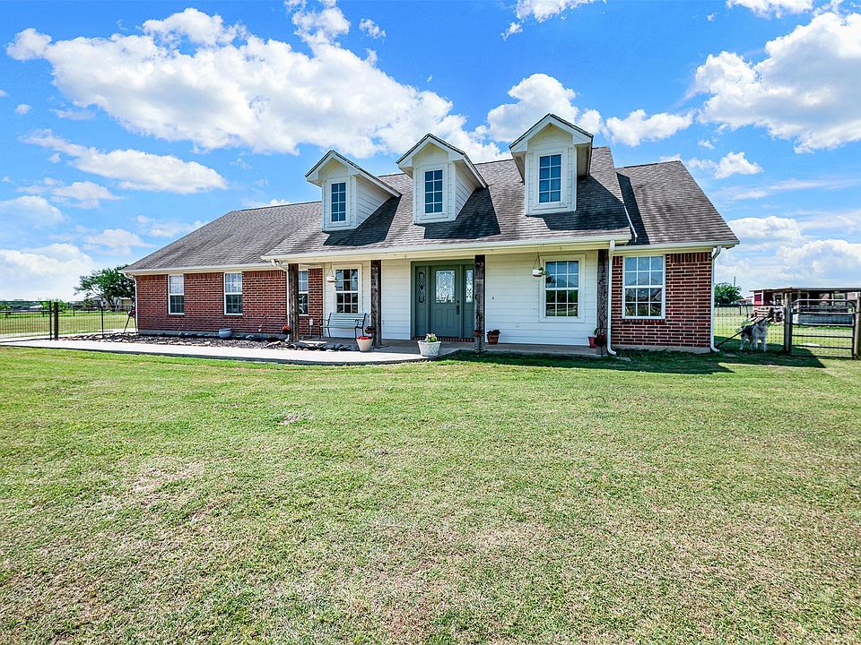 1st image of 736 Audra Cir