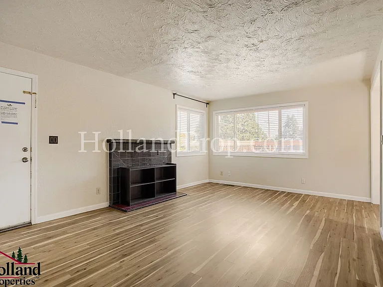 11436 SE 33rd Ave — Photo 4