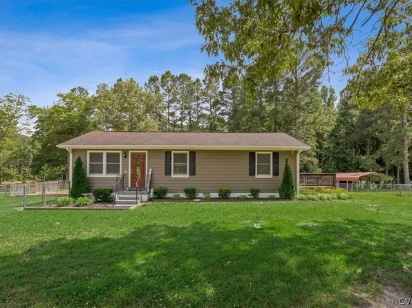 25809 Smith Grove Rd, North Dinwiddie, VA 23803