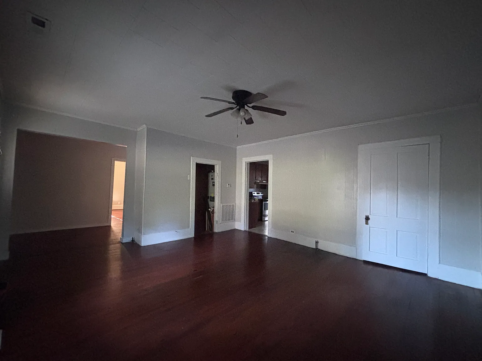 3 bed, 1576 sqft, $1,500 — Photo 3