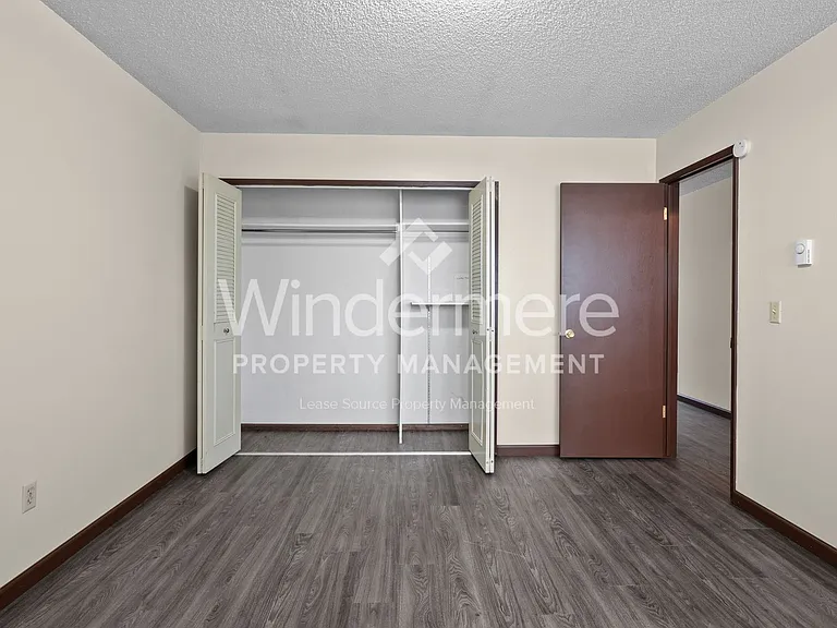 1611 W. 6th Ave — Photo 32