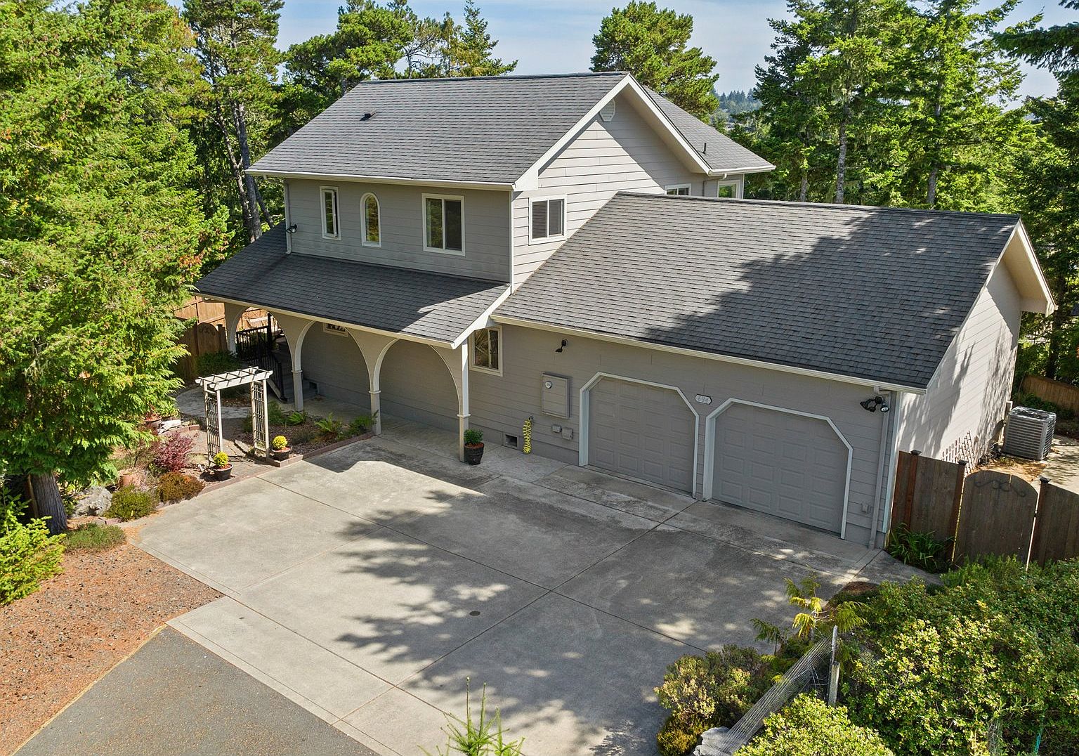 694 Lakeshore Dr, Coos Bay, OR 97420 MLS 23368577 Zillow