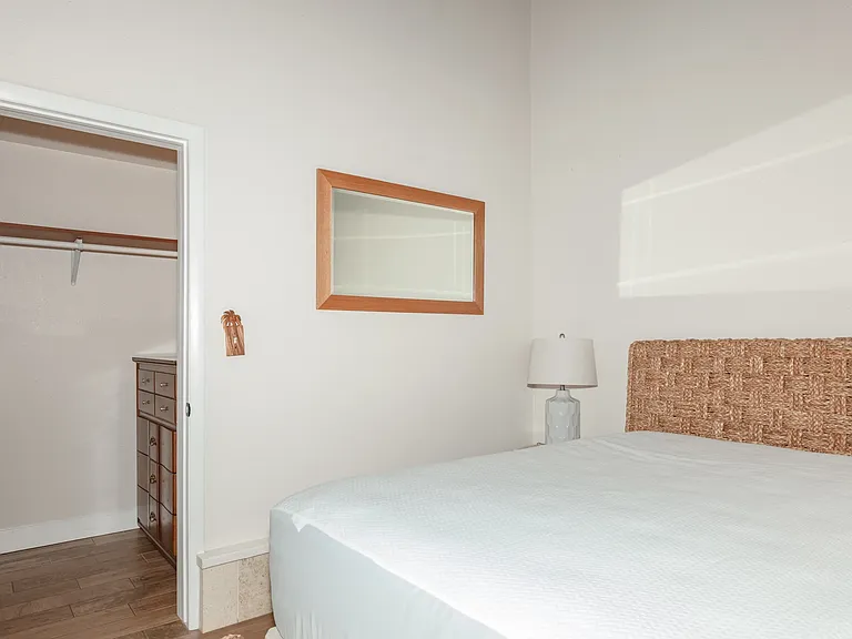 308 Awakea Rd — Photo 2