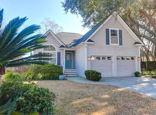 1054 Five Oaks Dr, Charleston, SC 29412