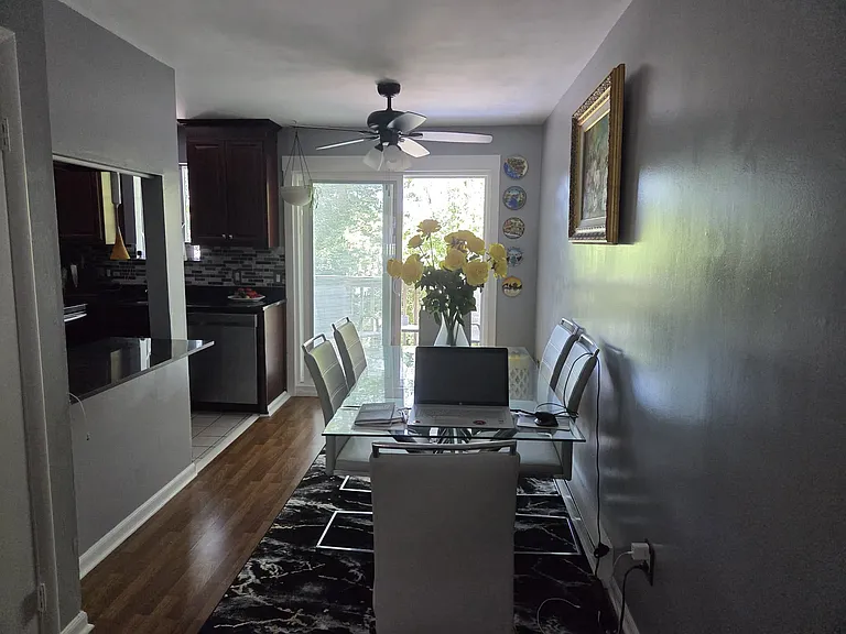 Cynthia Ln — Photo 5