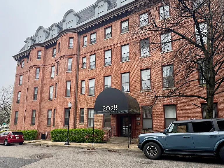 Apartment Units in Reservoir Hill, Baltimore, MD! — Photo 1