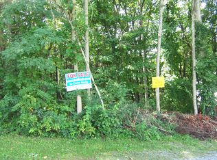 22 Scenic View Ln, Williamsport, PA 17701
