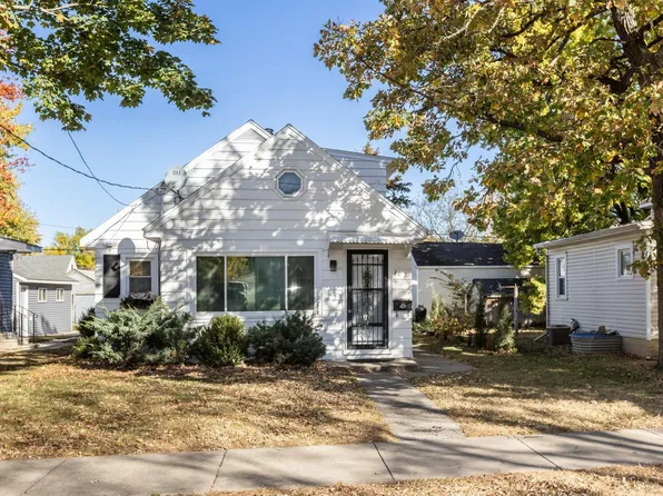 702 11th Ave SW, Austin, MN 55912