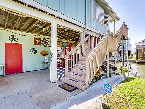 4th image of 22115 Zapata Dr