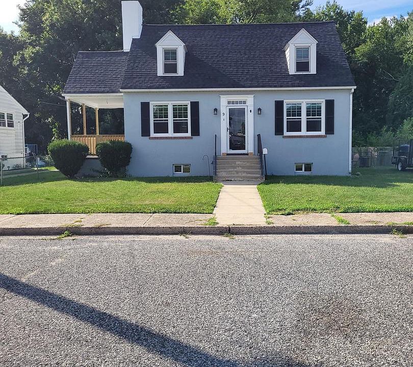 2nd image of 9 Gillison Ave
