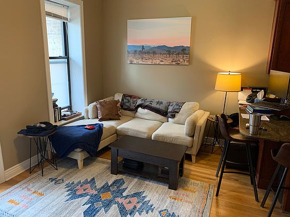 2nd image of 2220 N Sedgwick St APT 103