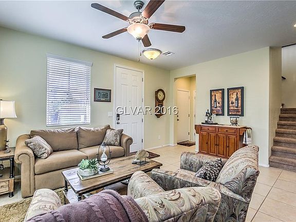 4th image of 10132 Amana Oaks Ave