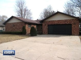 1101 Ranchwood Dr, Shorewood, IL 60404