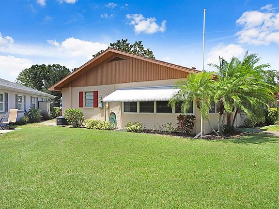3rd image of 2210 Greenhaven Dr #375