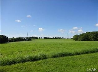 1050 Keller Rd, Wind Gap, PA 18091