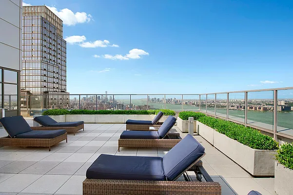 Rented by Keller Williams NYC | media 51