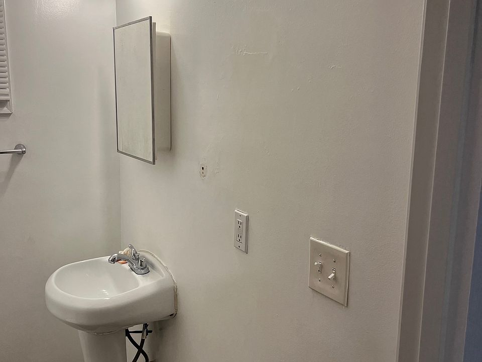 Upstairs Bathroom