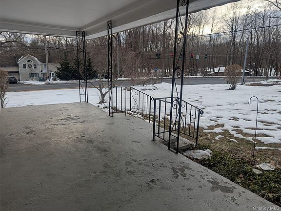 5th image of 2 Quannacut Road