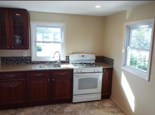 389 Harrison Ave, Massapequa, NY 11758