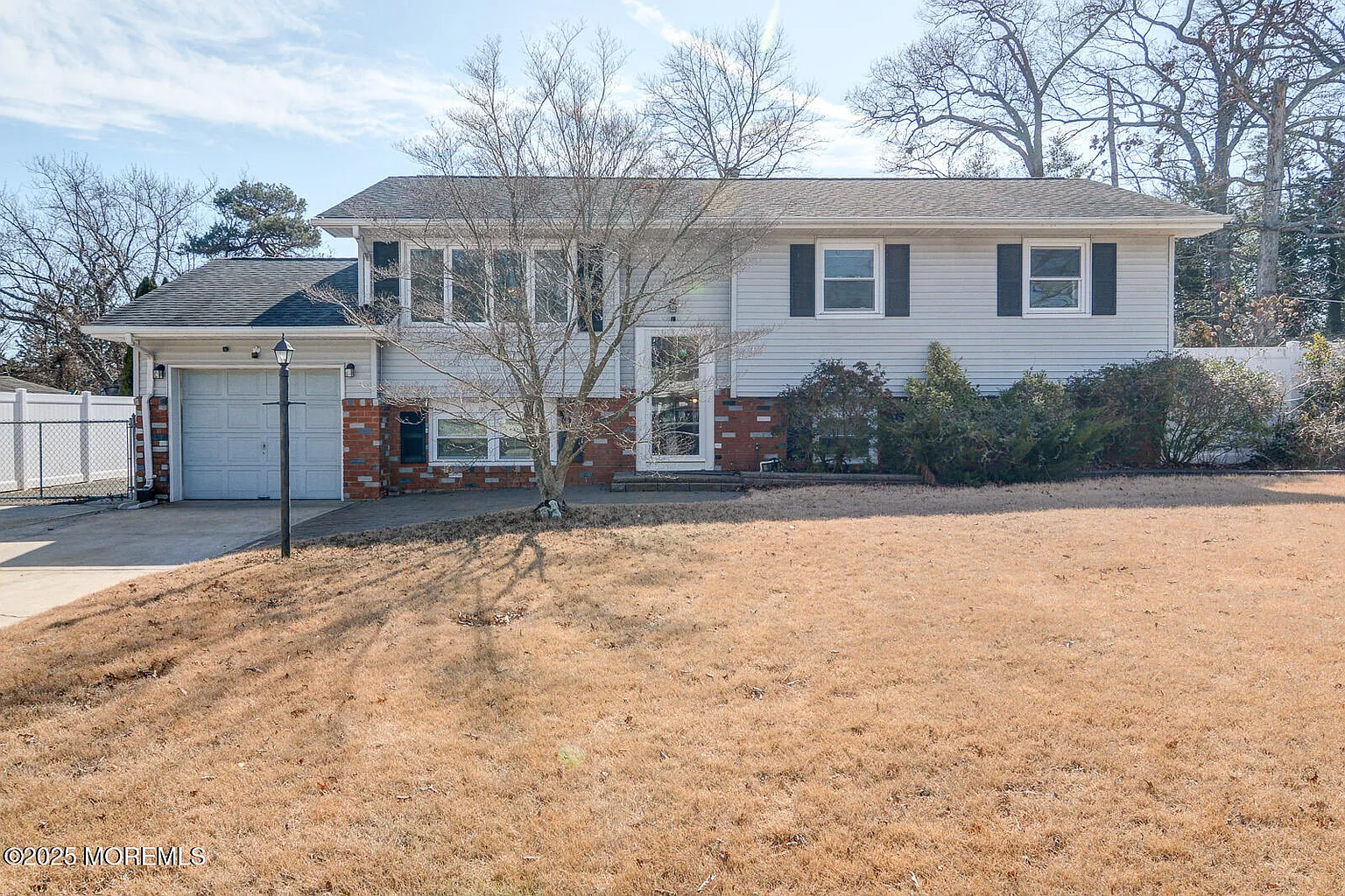 949 Utah Drive photo 1