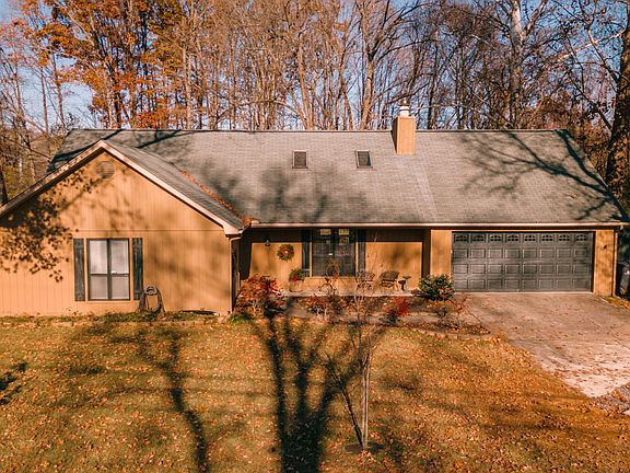 3rd image of 7013 Yorkshire Dr