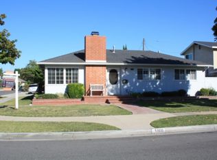 1860 Snowden Ave, Long Beach, CA 90815