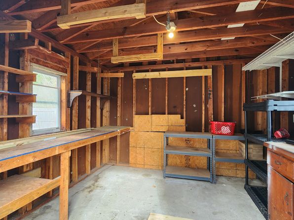 816 Leeds Ter, Hampton, VA 23666