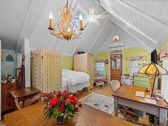 14th image of this home