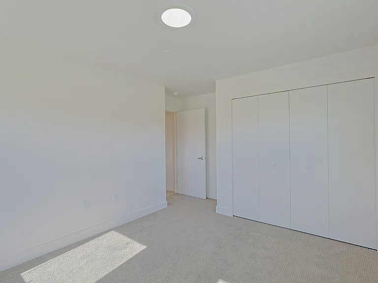 Nexus Point Apartments — Photo 57