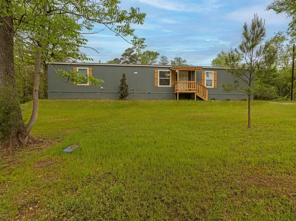 7376 Forest Hill Dr, Frankston, TX 75763