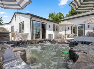 13730 Community St, Panorama City, CA 91402