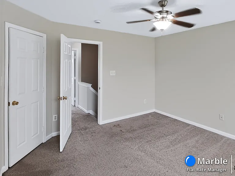 45504 Lakemont Sq — Photo 10