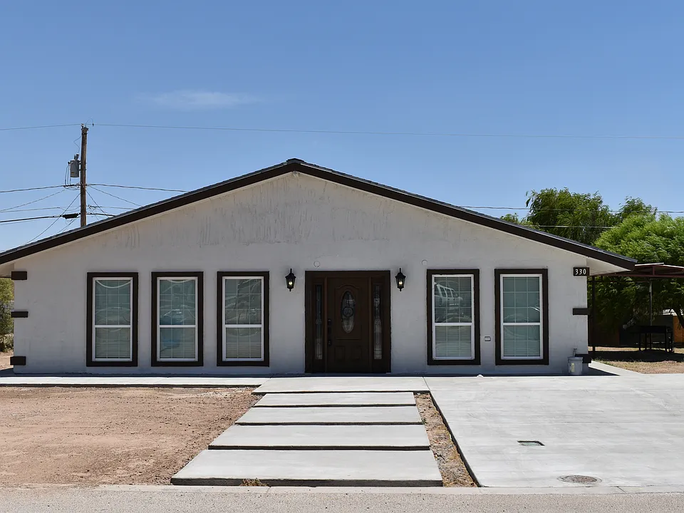 330 Plantation