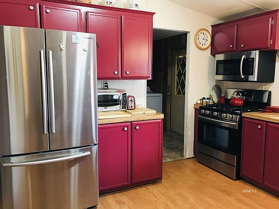 4th image of 2046 S Nelson Dr