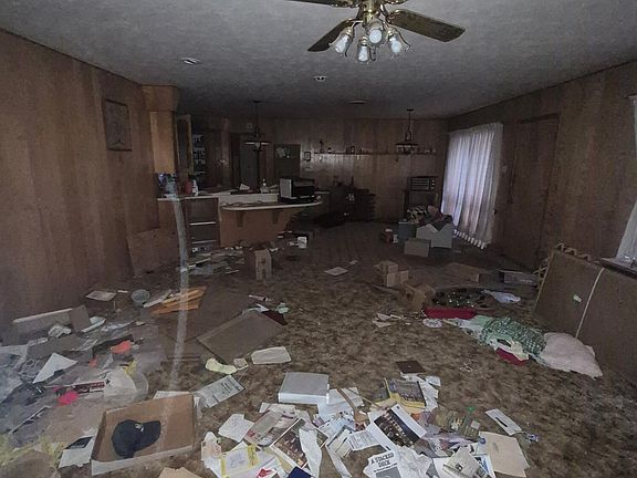 2nd image of 2915 County Road 5800