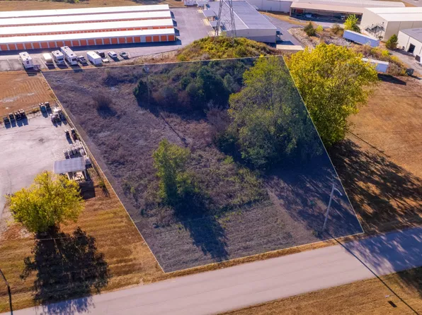 0 Tradewinds Dr Lot 2, Columbia, TN 38401