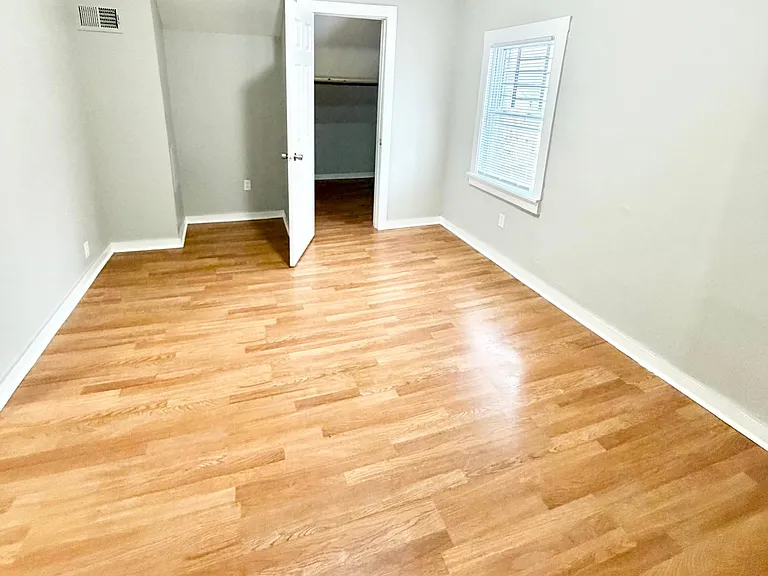 99 Lamberton St #2 — Photo 5