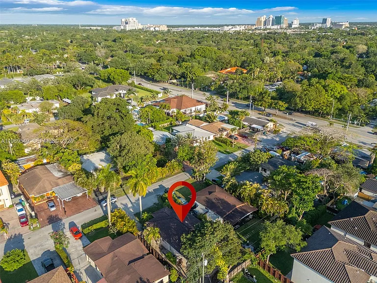 7048 SW 83rd Ct — Photo 33