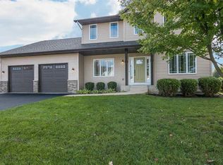 2270 Meadow View Ln, Rockford, IL 61102