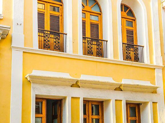 The apartment is centrally located in a secure, beautiful and well maintained Spanish colonial building in the heart of Old San Juan. Downstairs is a yoga studio and botanical wellness and beauty products shop.