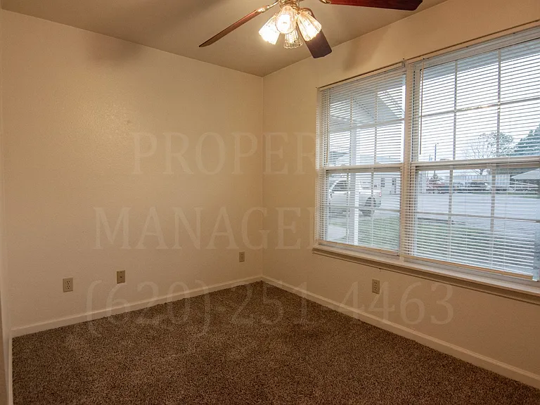 813 Shawnee St — Photo 21