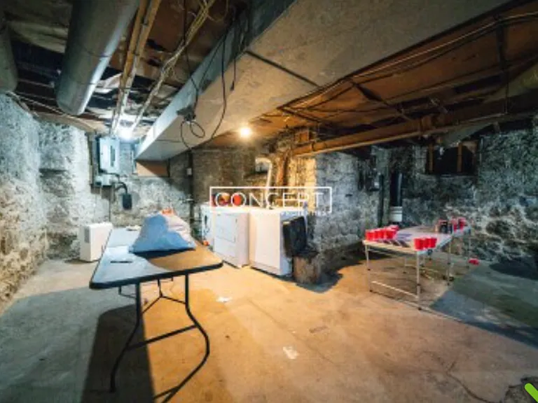 8 Hillside St #2 — Photo 24