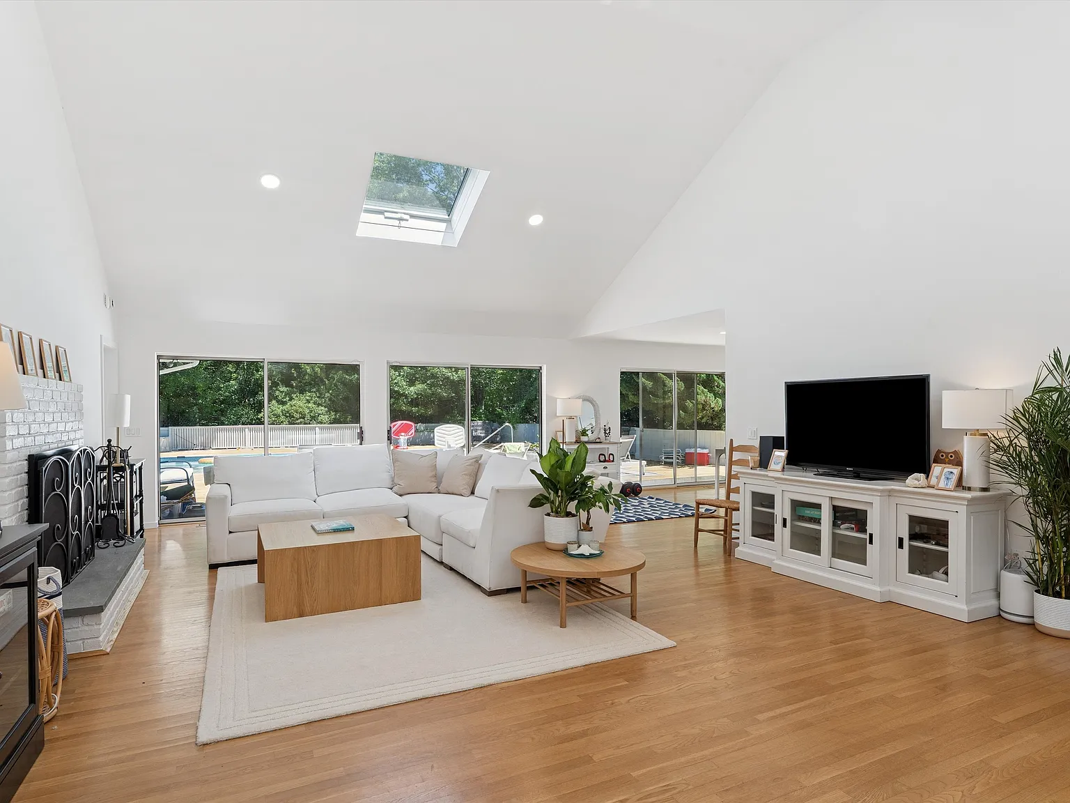 Quogue Retreat for Rent — Photo 3