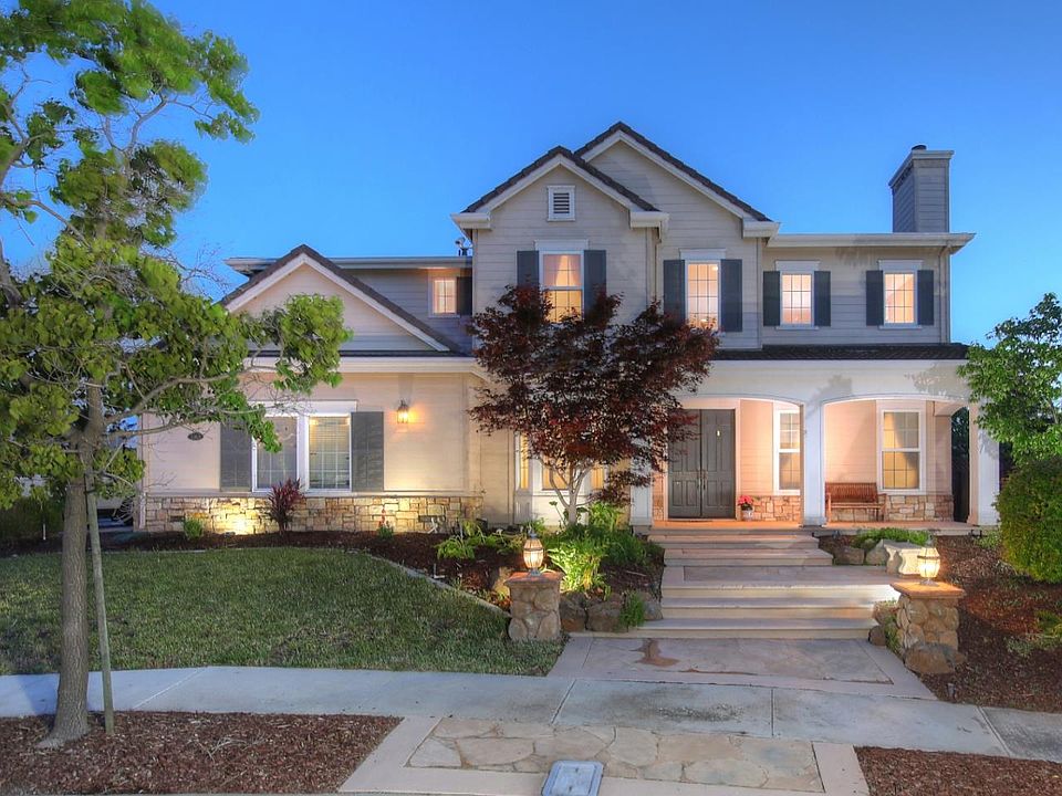 1st image of 5363 Laurel Canyon Dr